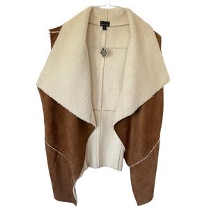NWT Coco + Carmen Suede Sherpa Vest Size L / XL